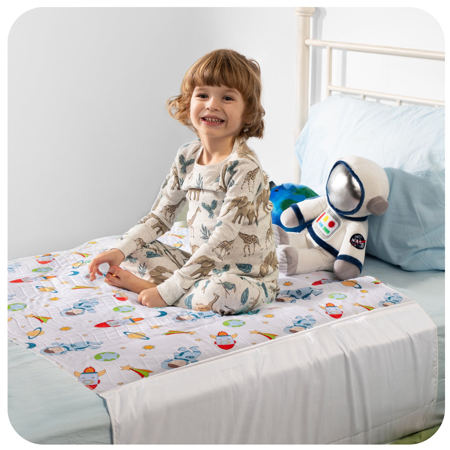 Washable Bed Pads for Toddlers with Tuckable Wings - 34"x36"